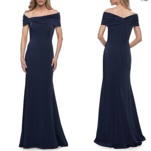 NWT La Femme Off Shoulder Floor Length Gown in Navy Sz. 12
